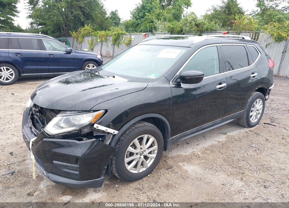 2018 NISSAN ROGUE SV VIN: 5N1AT2MVXJC816318