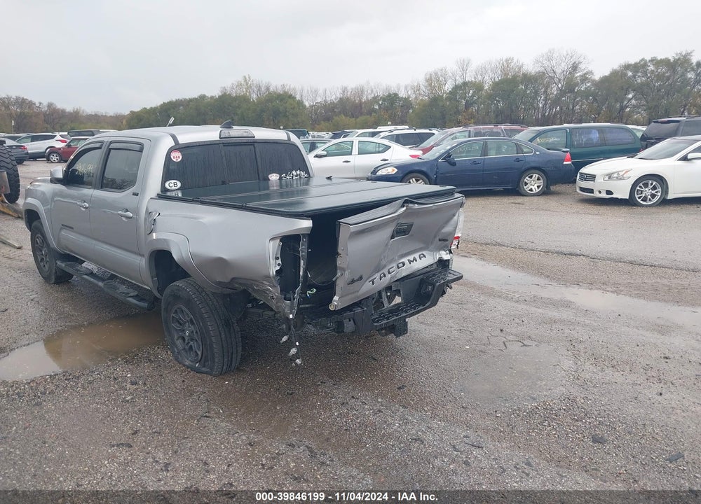 2017 TOYOTA TACOMA SR5 V6 VIN: 5TFCZ5AN7HX090390