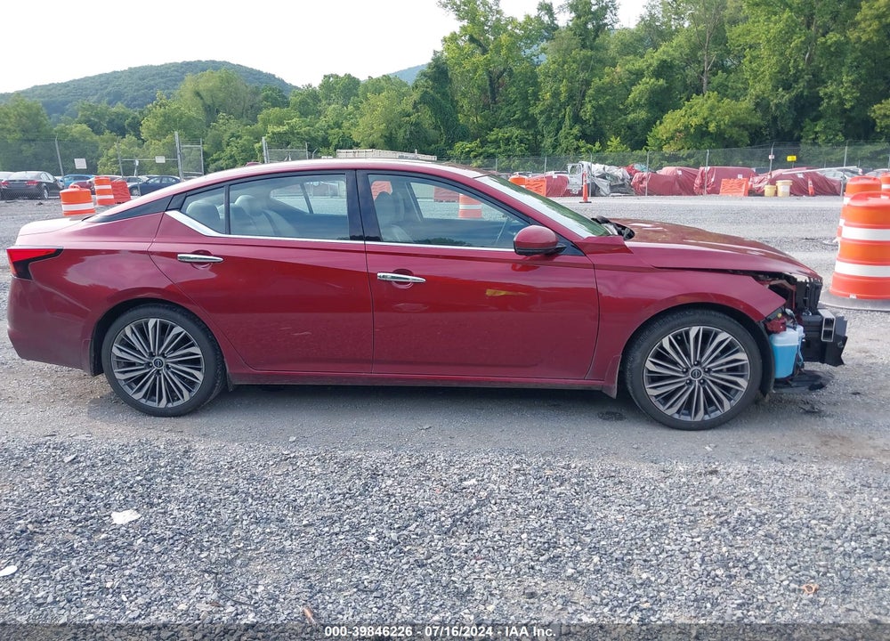 2024 NISSAN ALTIMA SL FWD VIN: 1N4BL4EV2RN352501