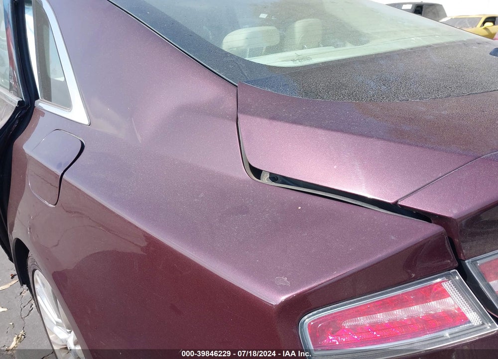 2013 LINCOLN MKZ VIN: 3LN6L2GK0DR829236
