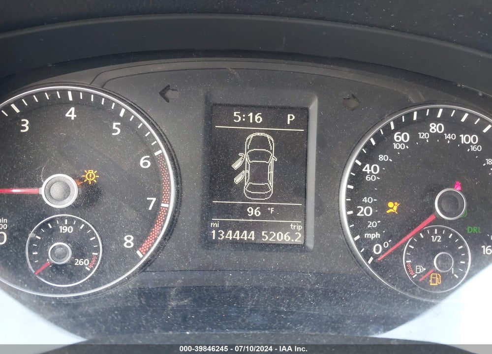 2014 VOLKSWAGEN PASSAT 1.8T SE VIN: 1VWBS7A31EC110384