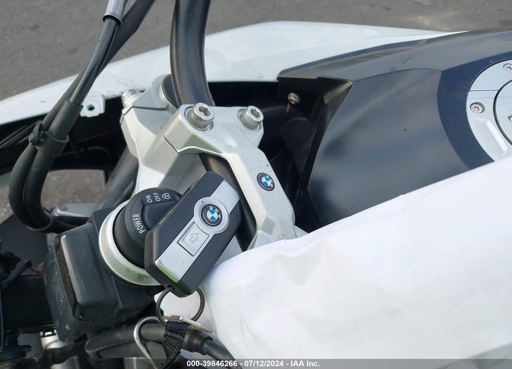2019 BMW F 750 GS VIN: WB10B1801KZ787265