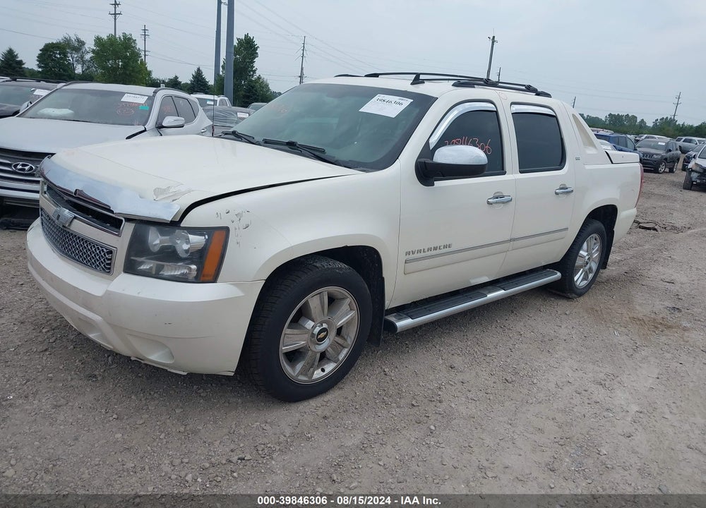 2010 CHEVROLET AVALANCHE 1500 LTZ VIN: 3GNVKGE08AG172136