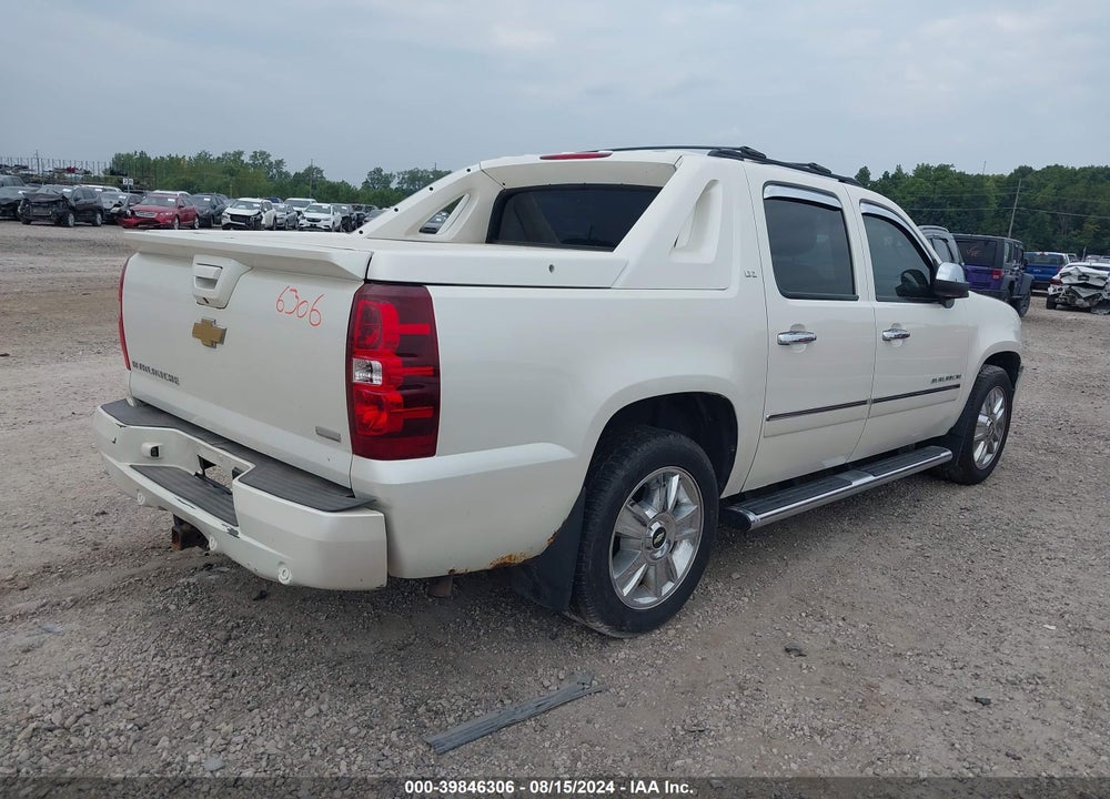 2010 CHEVROLET AVALANCHE 1500 LTZ VIN: 3GNVKGE08AG172136