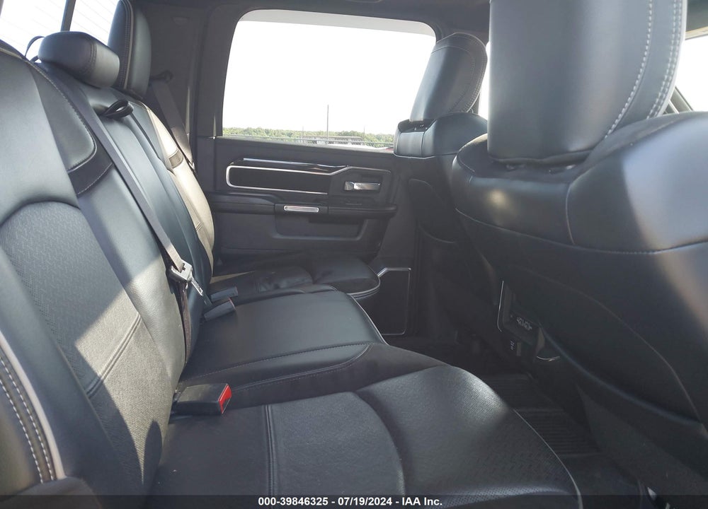 2019 RAM 2500 LAIE  4X4 6'4 BOX VIN: 3C6UR5FJ6KG561197