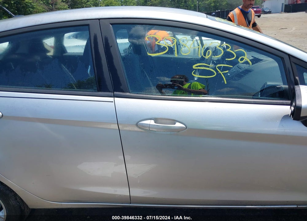 2019 FORD FIESTA SE VIN: 3FADP4EJ5KM140136