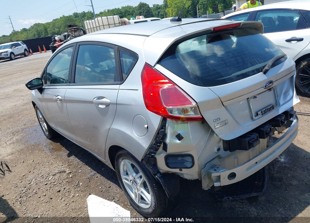 2019 FORD FIESTA SE VIN: 3FADP4EJ5KM140136