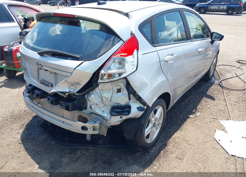 2019 FORD FIESTA SE VIN: 3FADP4EJ5KM140136