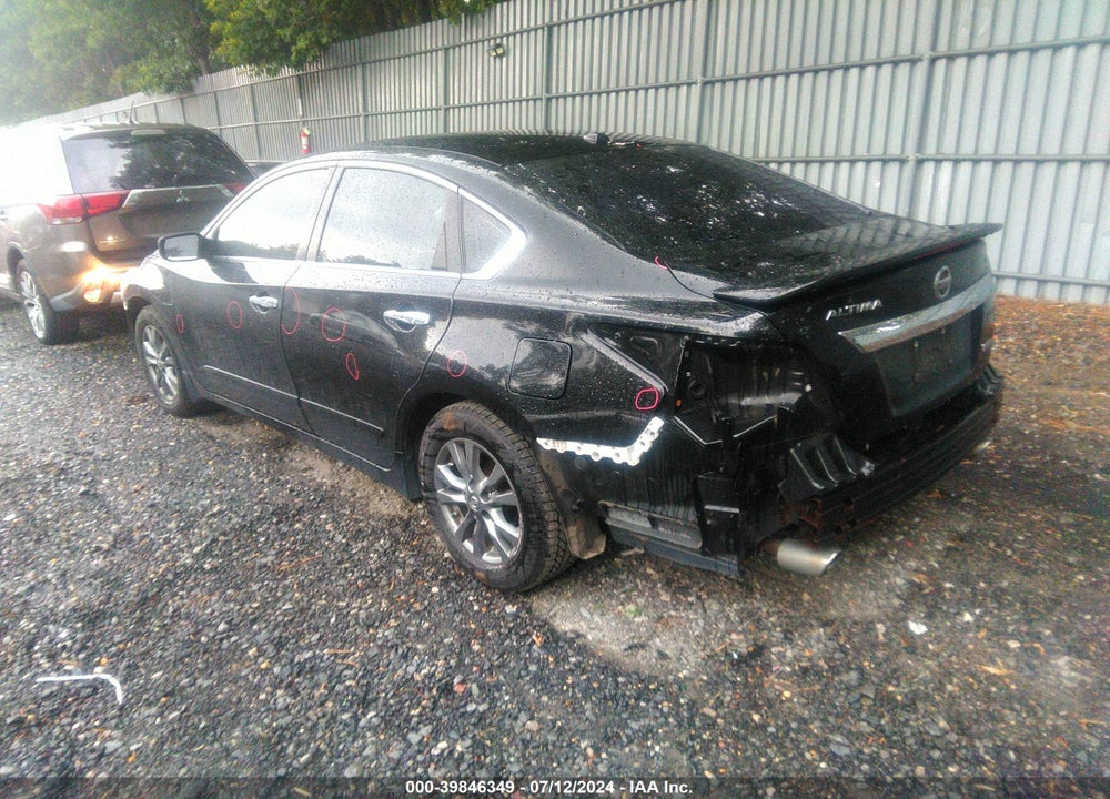 2015 NISSAN ALTIMA 2.5 S VIN: 1N4AL3AP9FC570147
