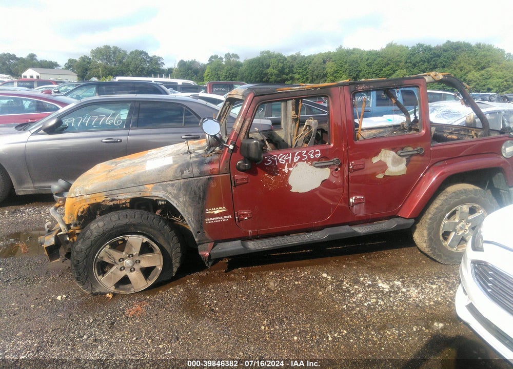 2008 JEEP WRANGLER UNLIMITED SAHARA VIN: 1J4GA59148L565084