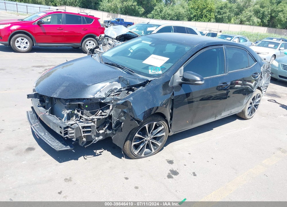 2018 TOYOTA COROLLA SE VIN: 5YFBURHE3JP794078