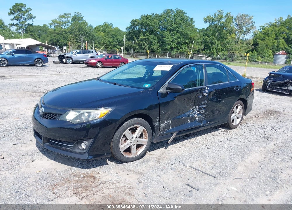 2013 TOYOTA CAMRY SE VIN: 4T1BF1FKXDU266058
