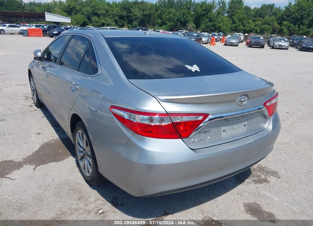 2016 TOYOTA CAMRY XLE VIN: 4T1BF1FK7GU575183