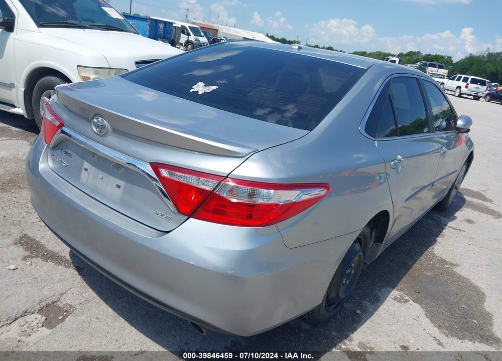 2016 TOYOTA CAMRY XLE VIN: 4T1BF1FK7GU575183