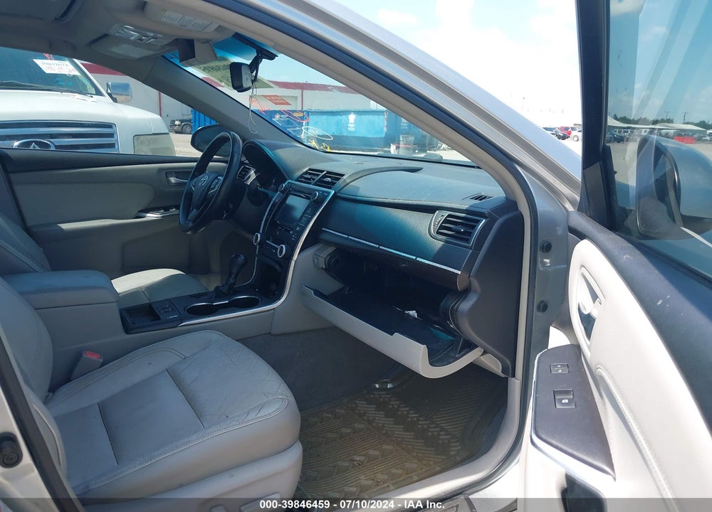 2016 TOYOTA CAMRY XLE VIN: 4T1BF1FK7GU575183
