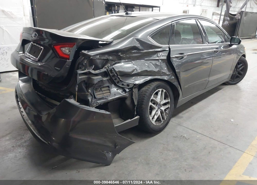 2016 FORD FUSION SE VIN: 3FA6P0H77GR385600