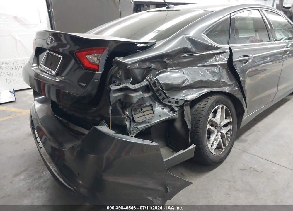 2016 FORD FUSION SE VIN: 3FA6P0H77GR385600