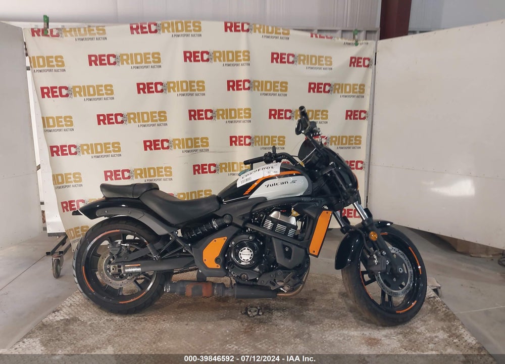 2022 KAWASAKI EN650 L VIN: JKAENEL1XNDA00092