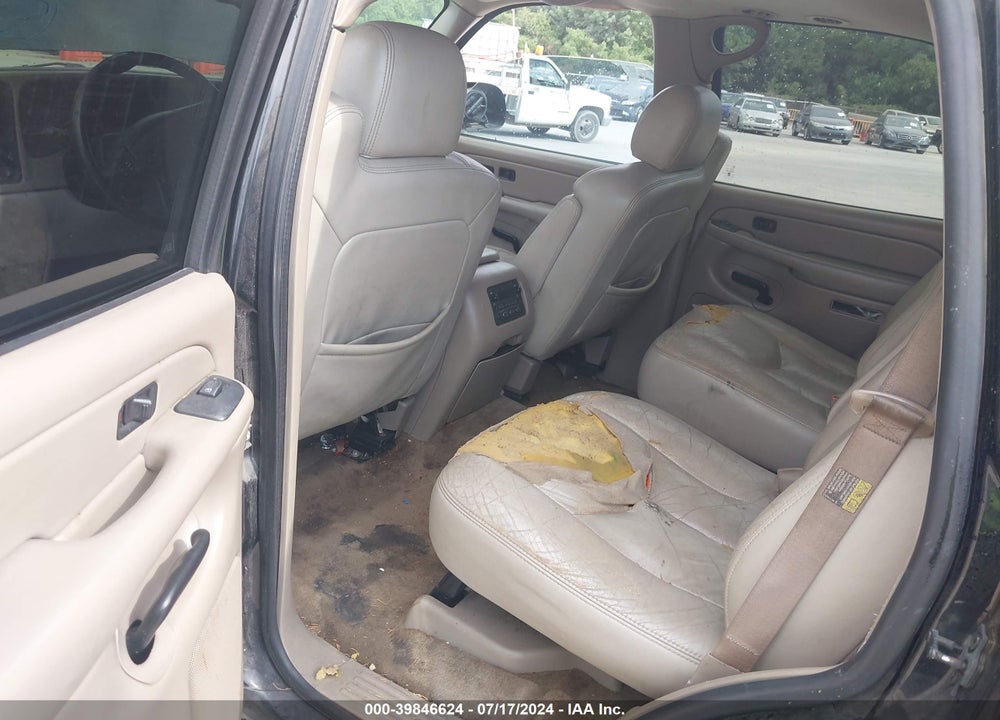 2004 CHEVROLET TAHOE LT VIN: 1GNEC13Z24R142338