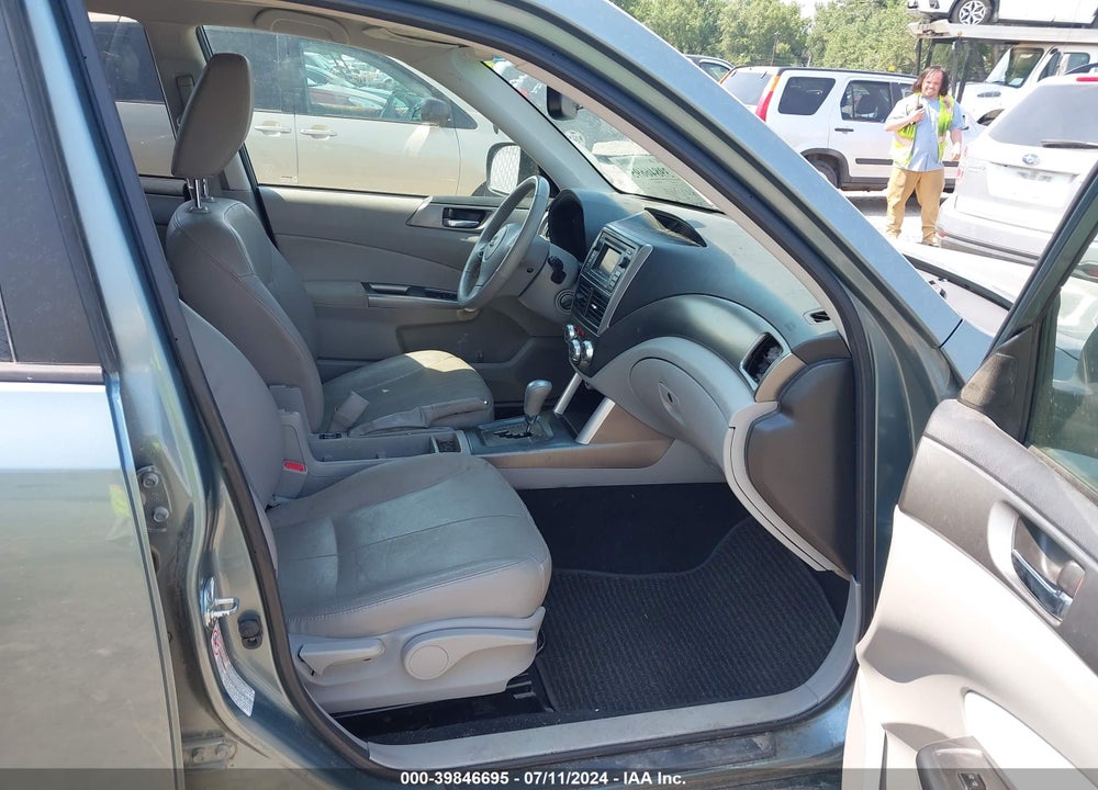 2012 SUBARU FORESTER VIN: JF2SHAEC5CH449112
