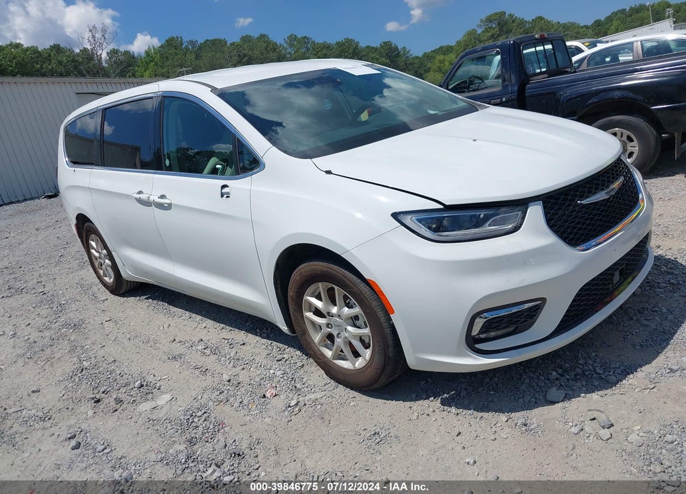 2023 CHRYSLER PACIFICA TOURING L VIN: 2C4RC1BG2PR571374