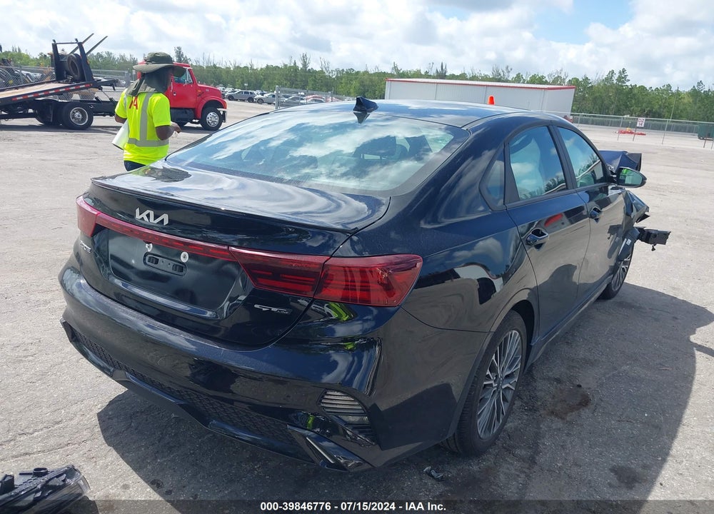 2024 KIA FORTE GT LINE VIN: 3KPF54AD2RE771052