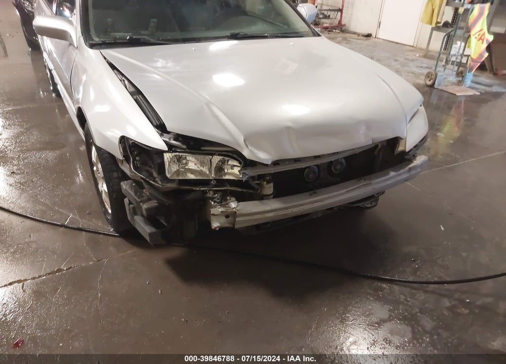 2002 HONDA ACCORD 2.3 EX VIN: 1HGCG56672A020634
