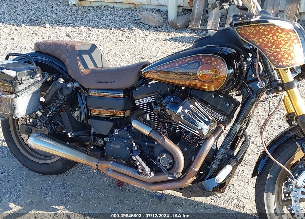 2016 HARLEY-DAVIDSON FXDLS VIN: 1HD1GS829GC315761
