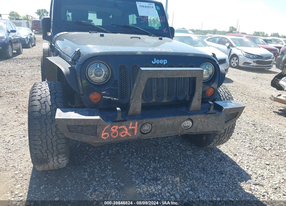 2009 JEEP WRANGLER X VIN: 1J4FA24199L746460