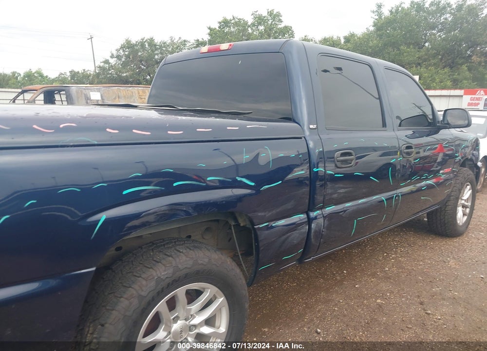 2006 GMC SIERRA 1500 SLT VIN: 2GTEK13N061222189