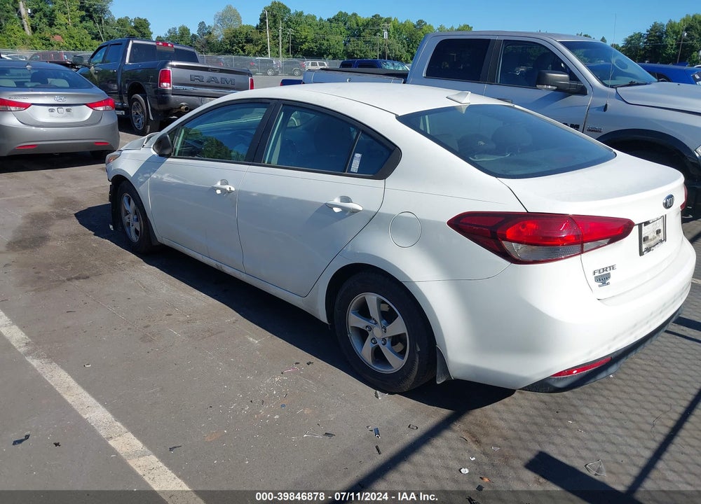 2017 KIA FORTE LX VIN: 3KPFK4A75HE082043
