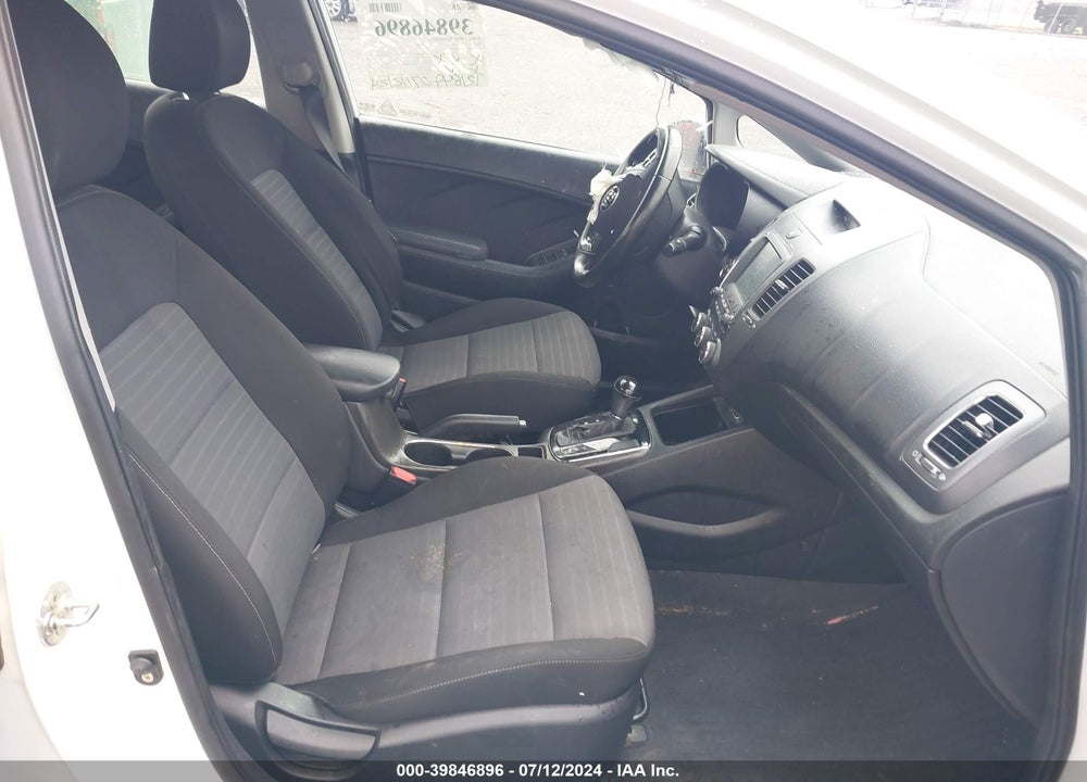 2017 KIA FORTE S VIN: 3KPFL4A77HE131434