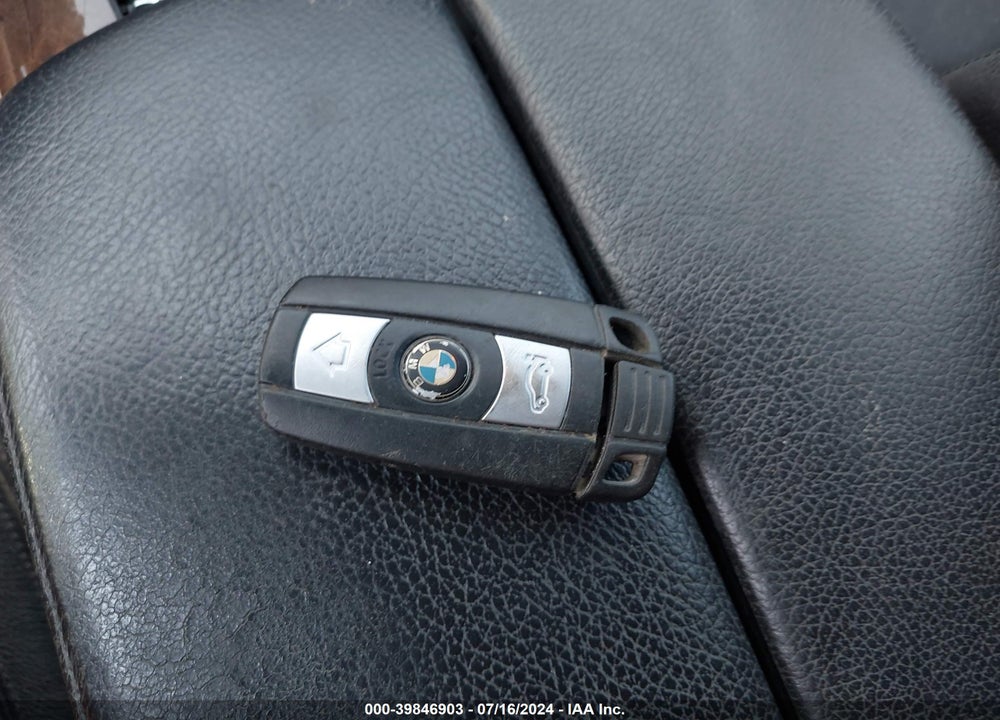 2009 BMW X5 XDRIVE48I VIN: 5UXFE83589L171705