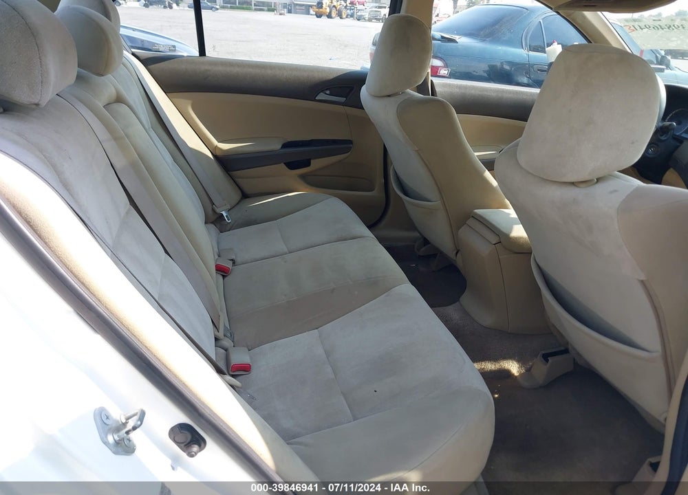 2010 HONDA ACCORD 2.4 LX VIN: 1HGCP2F39AA084189