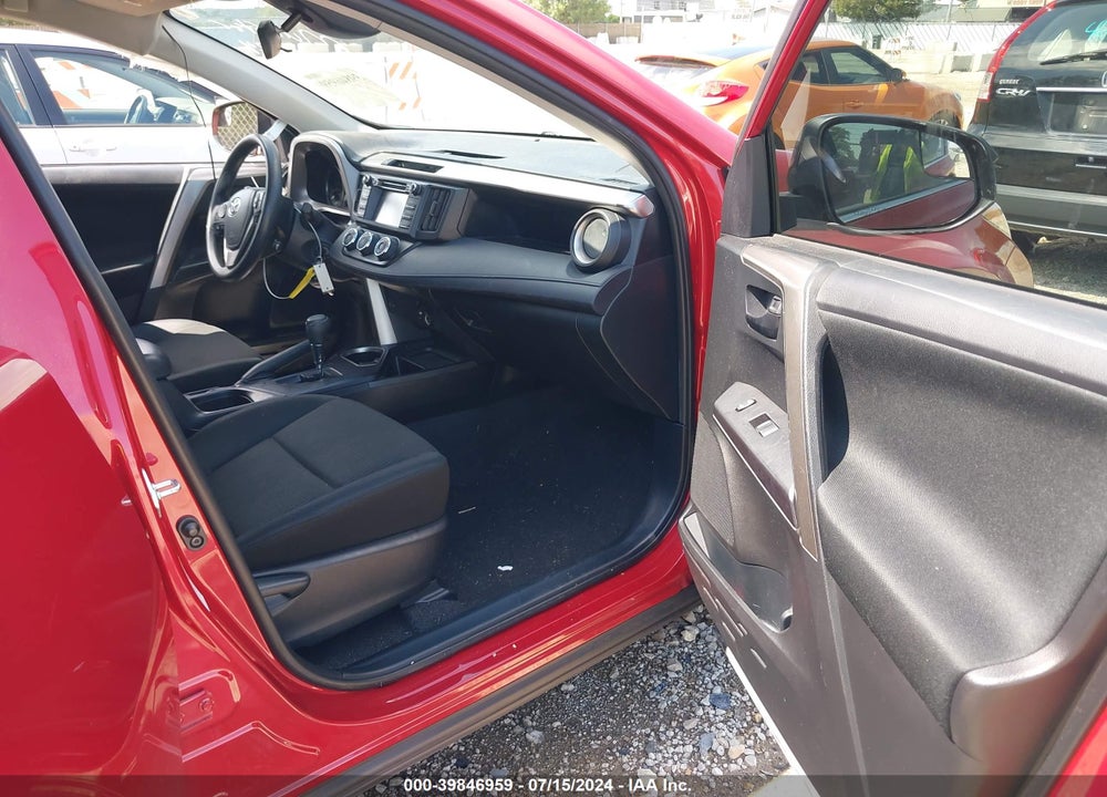 2017 TOYOTA RAV4 LE VIN: JTMBFREV9HJ169455
