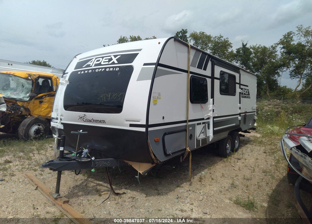 2022 COACHMEN APEX NANO TRAVEL TRAILERS VIN: 5ZT2CXKBXNL013706