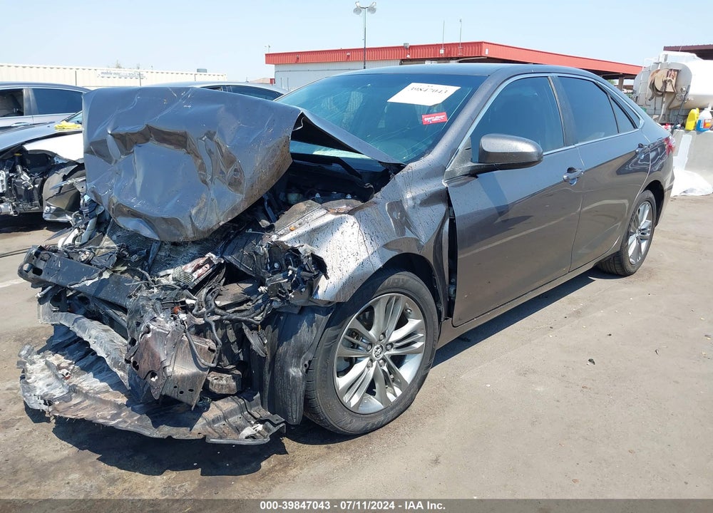 2016 TOYOTA CAMRY SE VIN: 4T1BF1FK9GU172855
