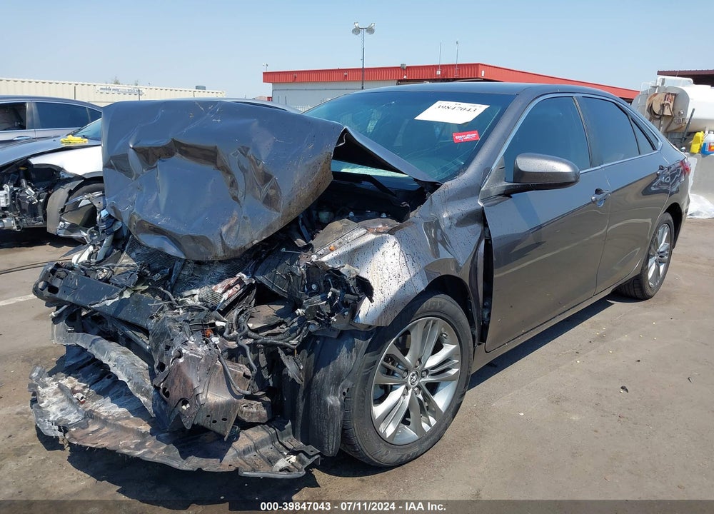 2016 TOYOTA CAMRY SE VIN: 4T1BF1FK9GU172855