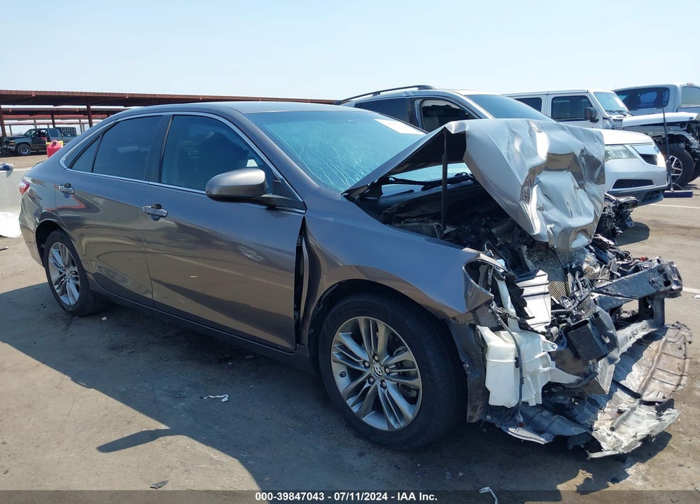 2016 TOYOTA CAMRY SE VIN: 4T1BF1FK9GU172855