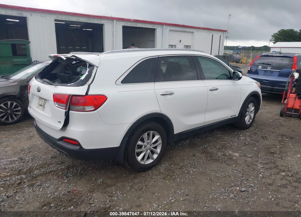 2016 KIA SORENTO 3.3L LX VIN: 5XYPGDA56GG084843