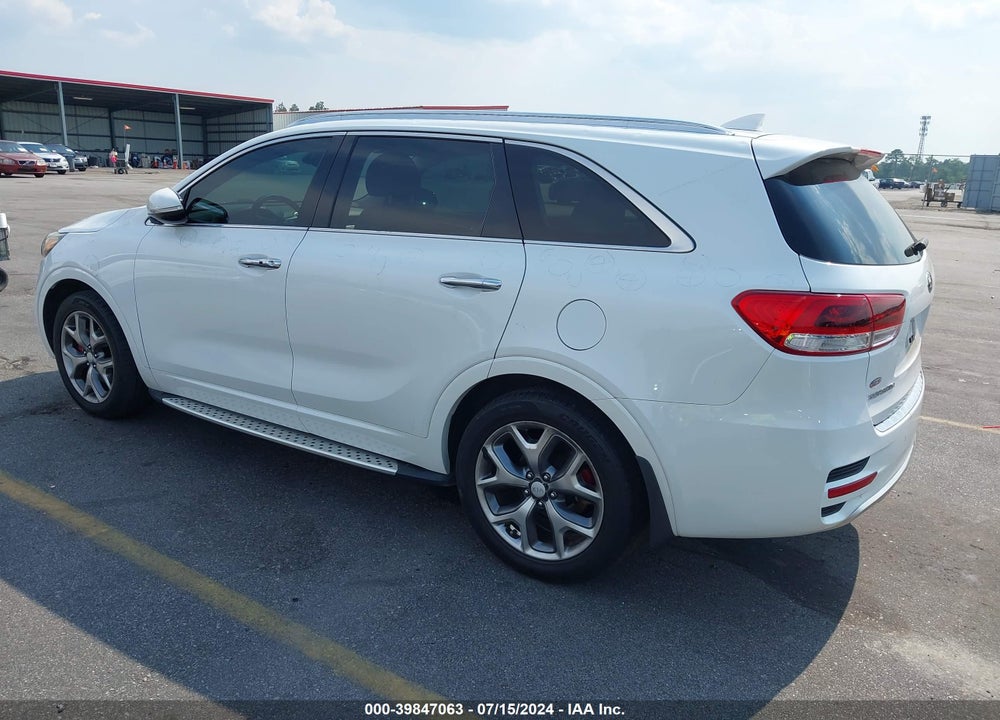 2018 KIA SORENTO 3.3L SX VIN: 5XYPK4A50JG423926
