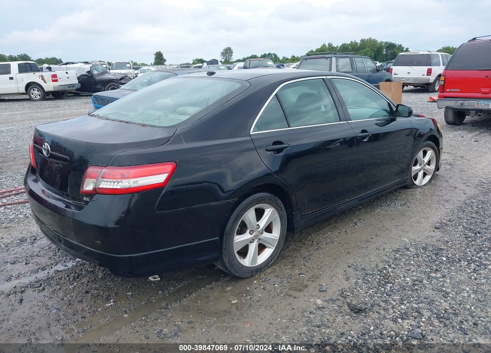 2011 TOYOTA CAMRY SE VIN: 4T1BF3EK0BU767826