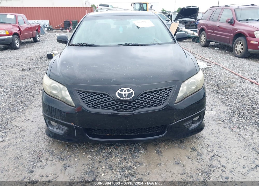 2011 TOYOTA CAMRY SE VIN: 4T1BF3EK0BU767826