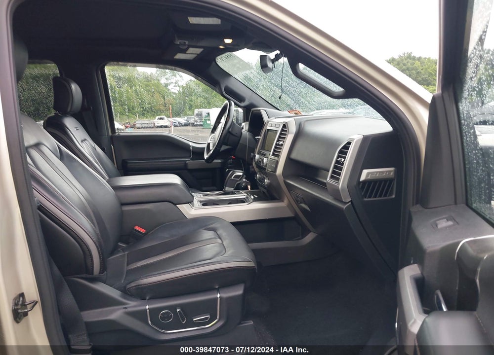 2018 FORD F-150 PLATINUM VIN: 1FTFW1EG8JFA85642