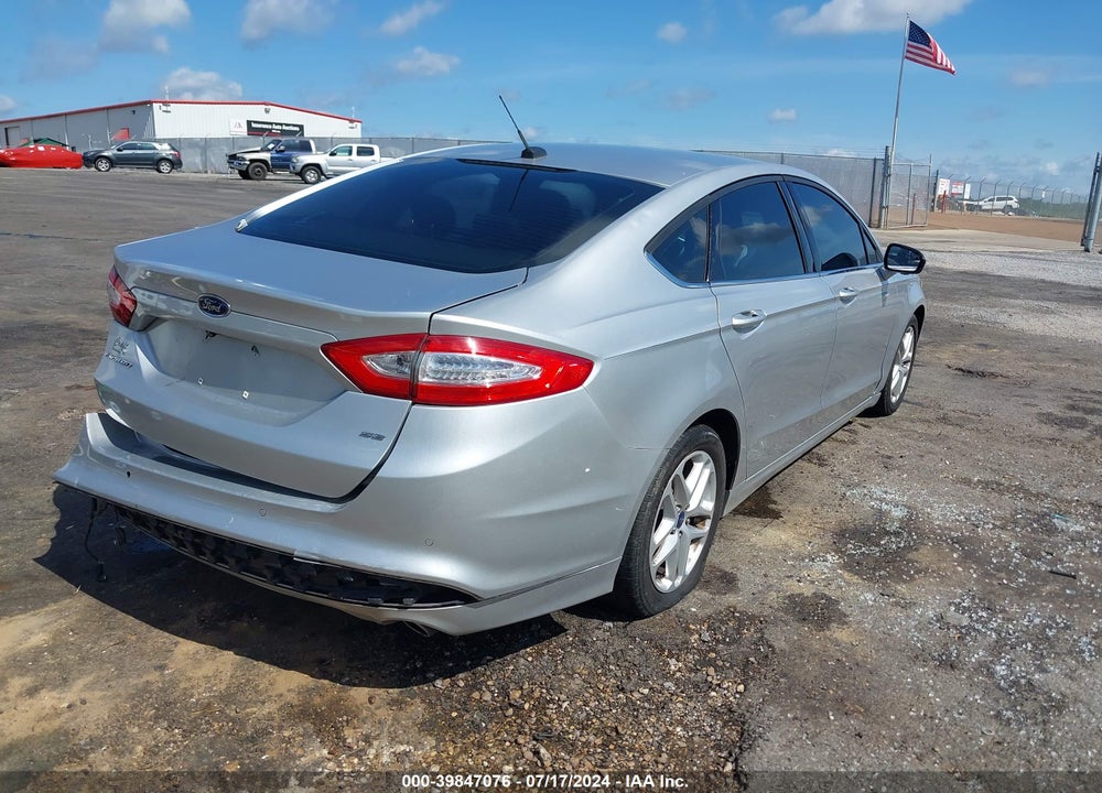 2015 FORD FUSION SE VIN: 1FA6P0H78F5117897