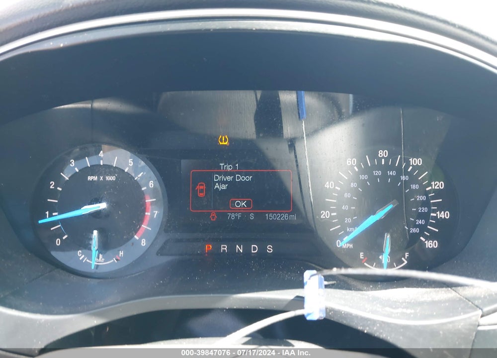 2015 FORD FUSION SE VIN: 1FA6P0H78F5117897
