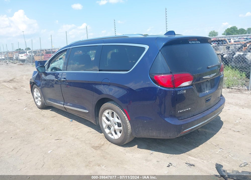 2019 CHRYSLER PACIFICA TOURING L VIN: 2C4RC1BG9KR547906