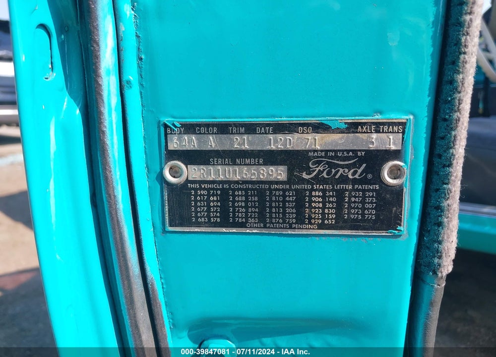 1962 FORD FALCON VIN: 2R11U165895
