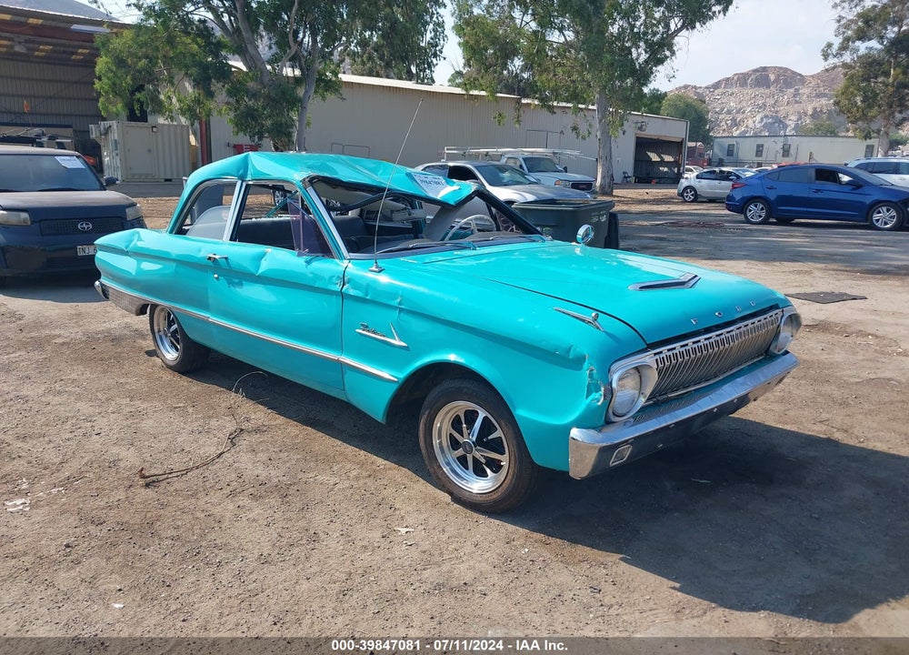 1962 FORD FALCON VIN: 2R11U165895