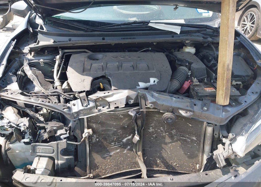 2018 TOYOTA COROLLA L VIN: 5YFBURHE0JP805523
